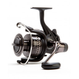 DAIWA Emcast BR A naviják s baitrunnerem