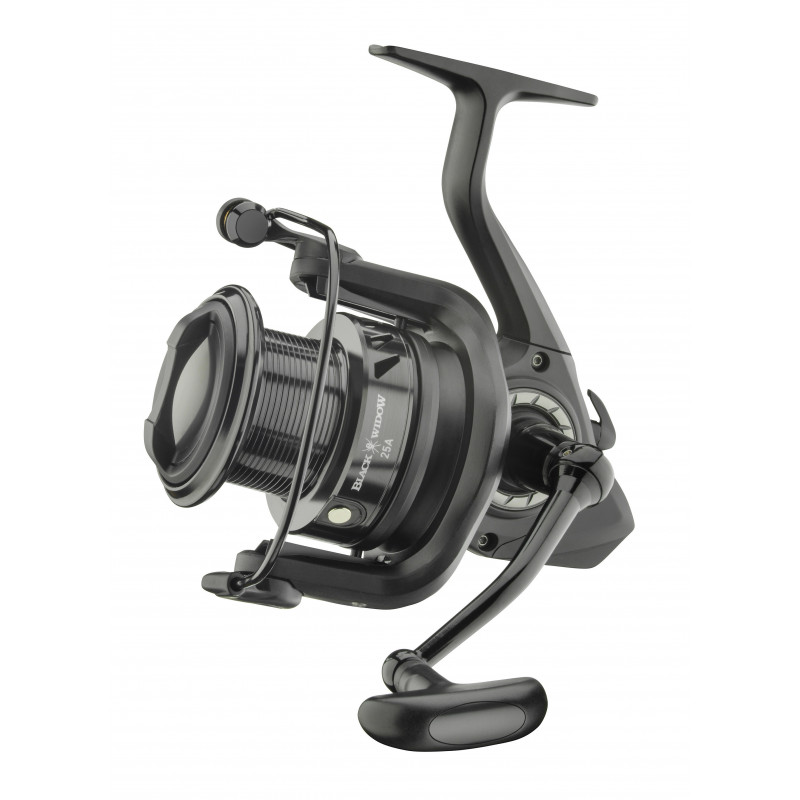 DAIWA Black Widow 25A kaprový big pit naviják