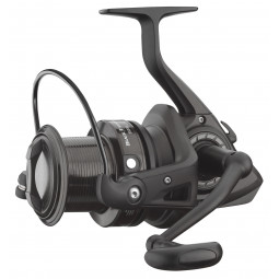 DAIWA Black Widow A kaprový big pit naviják