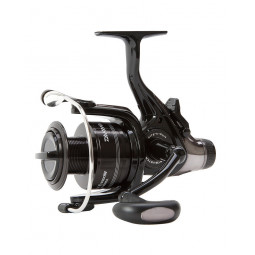 DAIWA Black Widow BR A naviják s baitrunnerem